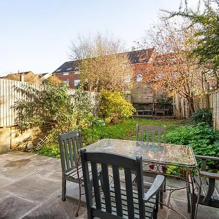 Feriehus Aj's - Free Wifi - Free Parking - Garden - Sleeps Up To 7 - 4 Beds